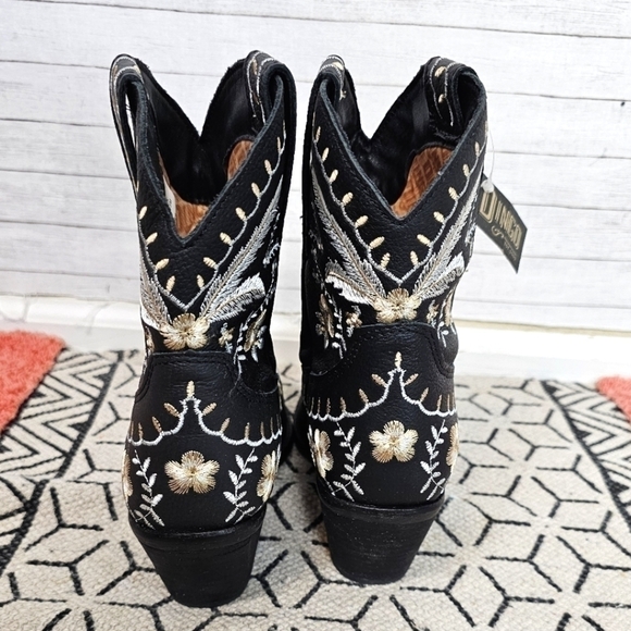 DINGO PRIMROSE LEATHER BOOTIE, SZ 9.5 - Picture 9 of 16